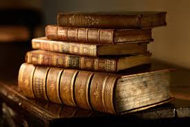 An extensive list of books on narcissistic abuse organized by topic. Also lists free online resources and domestic violence contacts in several countries.